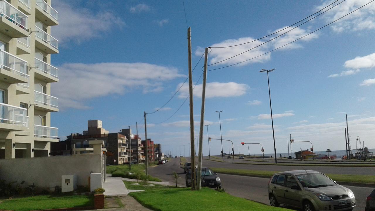 1-1/2 Amb C/balcon Soleado En Edificio Frente Al Mar Apartamento *