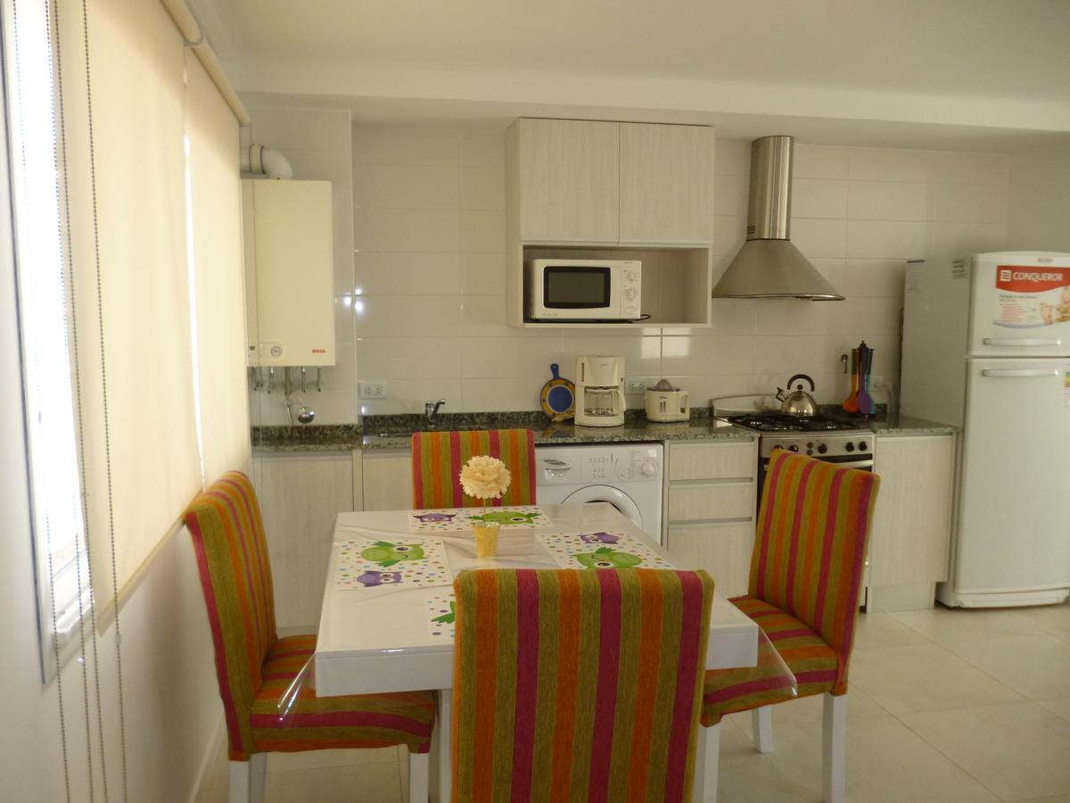 Apartamento 1-1/2 Amb C/balcon Soleado En Edificio Frente Al Mar