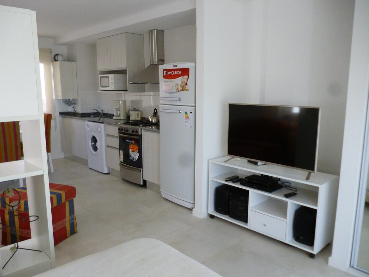 1-1/2 Amb C/balcon Soleado En Edificio Frente Al Mar Apartamento *