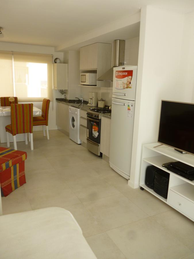 1-1/2 Amb C/balcon Soleado En Edificio Frente Al Mar